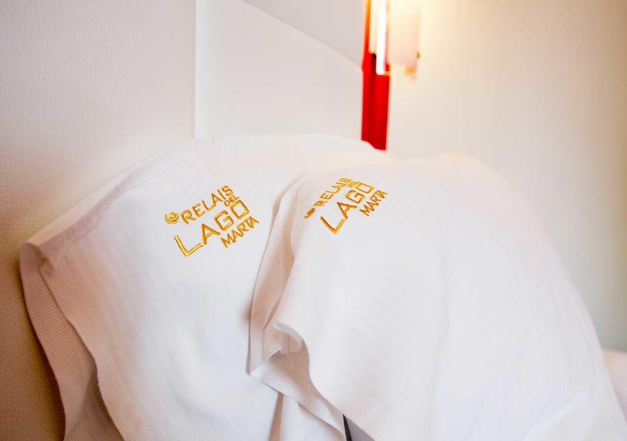 Hotel Relais Del Lago Marta Ngoại thất bức ảnh